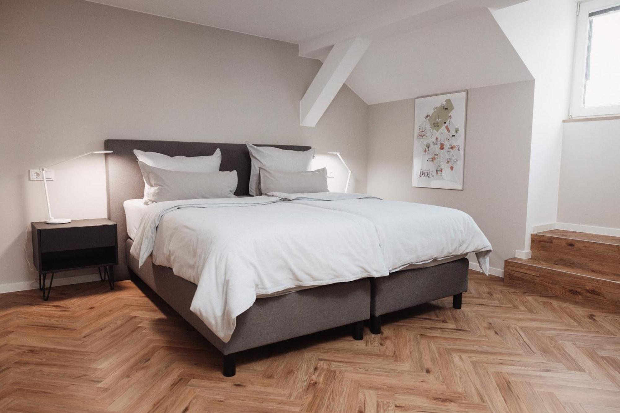 Dom Apartment III - Modern & Zentral Mit Kostenfreiem Parkplatz Fulda Eksteriør bilde