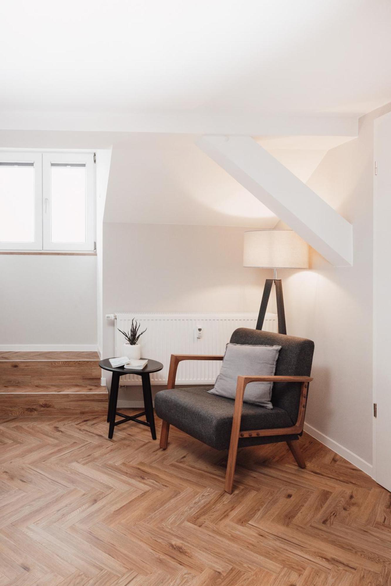 Dom Apartment III - Modern & Zentral Mit Kostenfreiem Parkplatz Fulda Eksteriør bilde